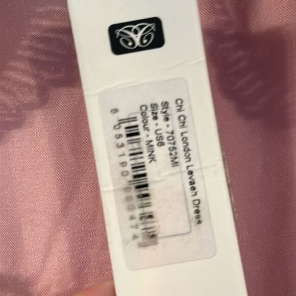 NWT Chi Chi London /Nordstrom Lace Cap Sleeved Open Back Dip Hem Dress (levaeh) - Picture 8 of 10